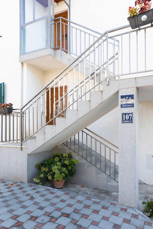 Apartment Marin Jadrija Luaran gambar